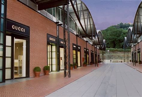 outlet burberry firenze the mall|outlet mall firenze designer.